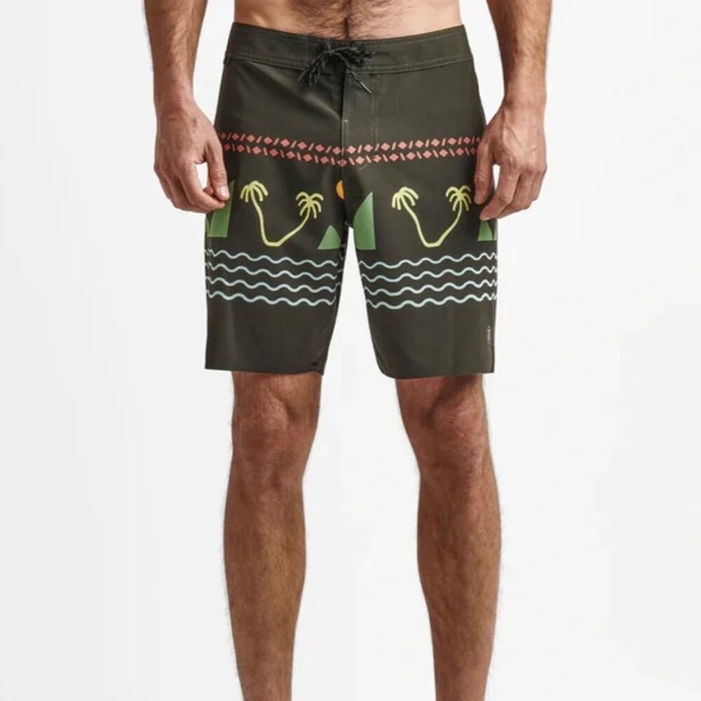 NWT Mens Roark Dark Green Passage 18 Inch Island Time Boardshorts Size 38